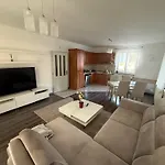 Appartement Samaria *